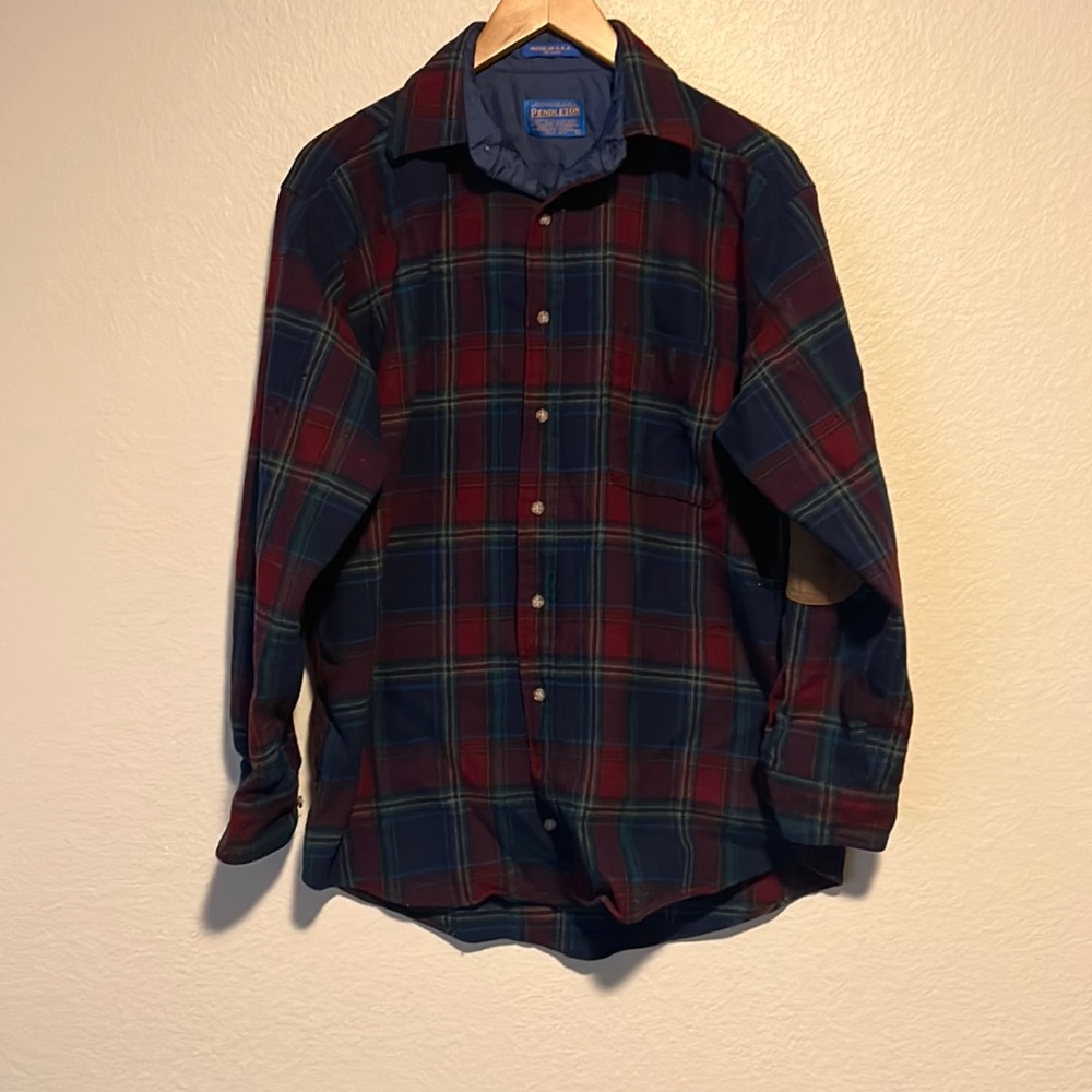 Pendleton: Mens Plaid Button Down Shirt: Has a few holes. Medium 100% wool
